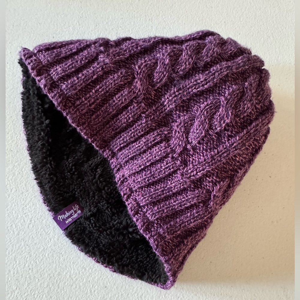 Heat Holders Purple Cable Knit Beanie - Picture 4 of 4
